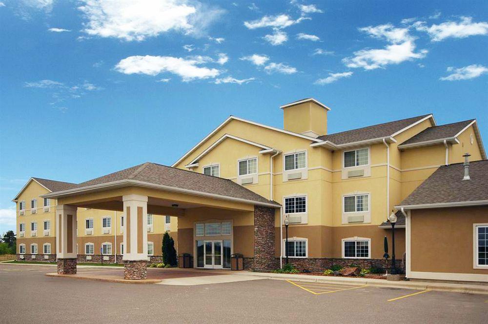 Crossings By Grandstay Inn & Suites Becker Exterior foto